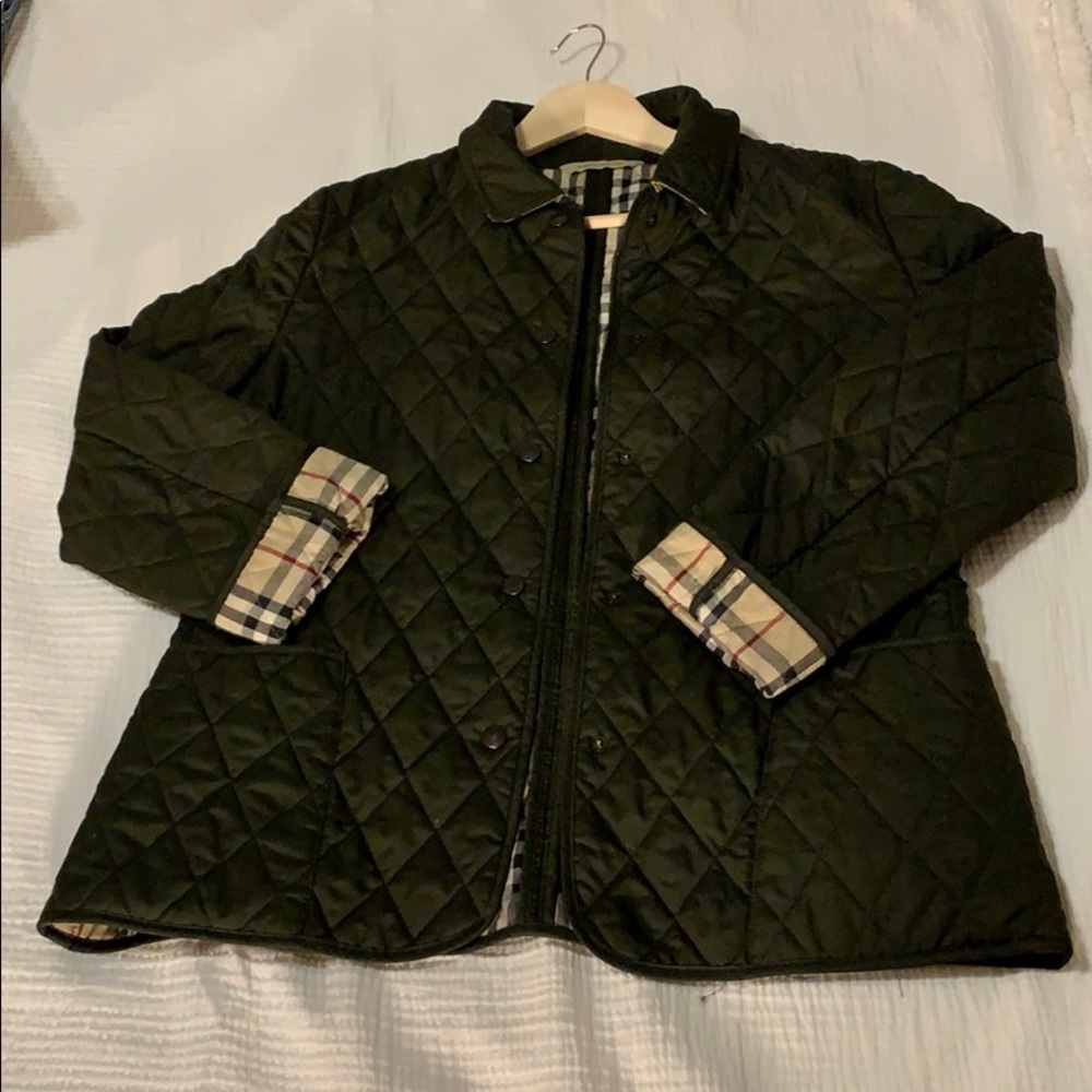 🔥 Burberry Quilted Jacket 🔥